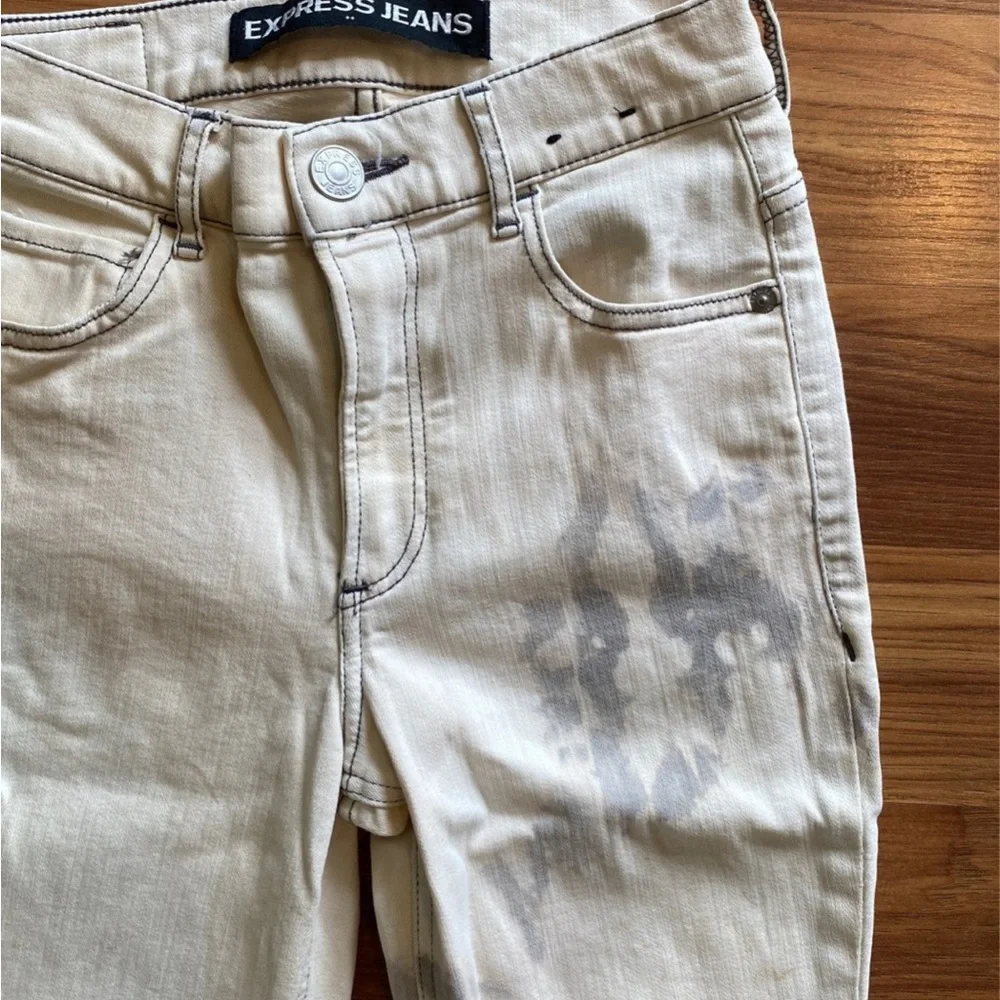 Express High Rise Jeans - Picture 3 of 8